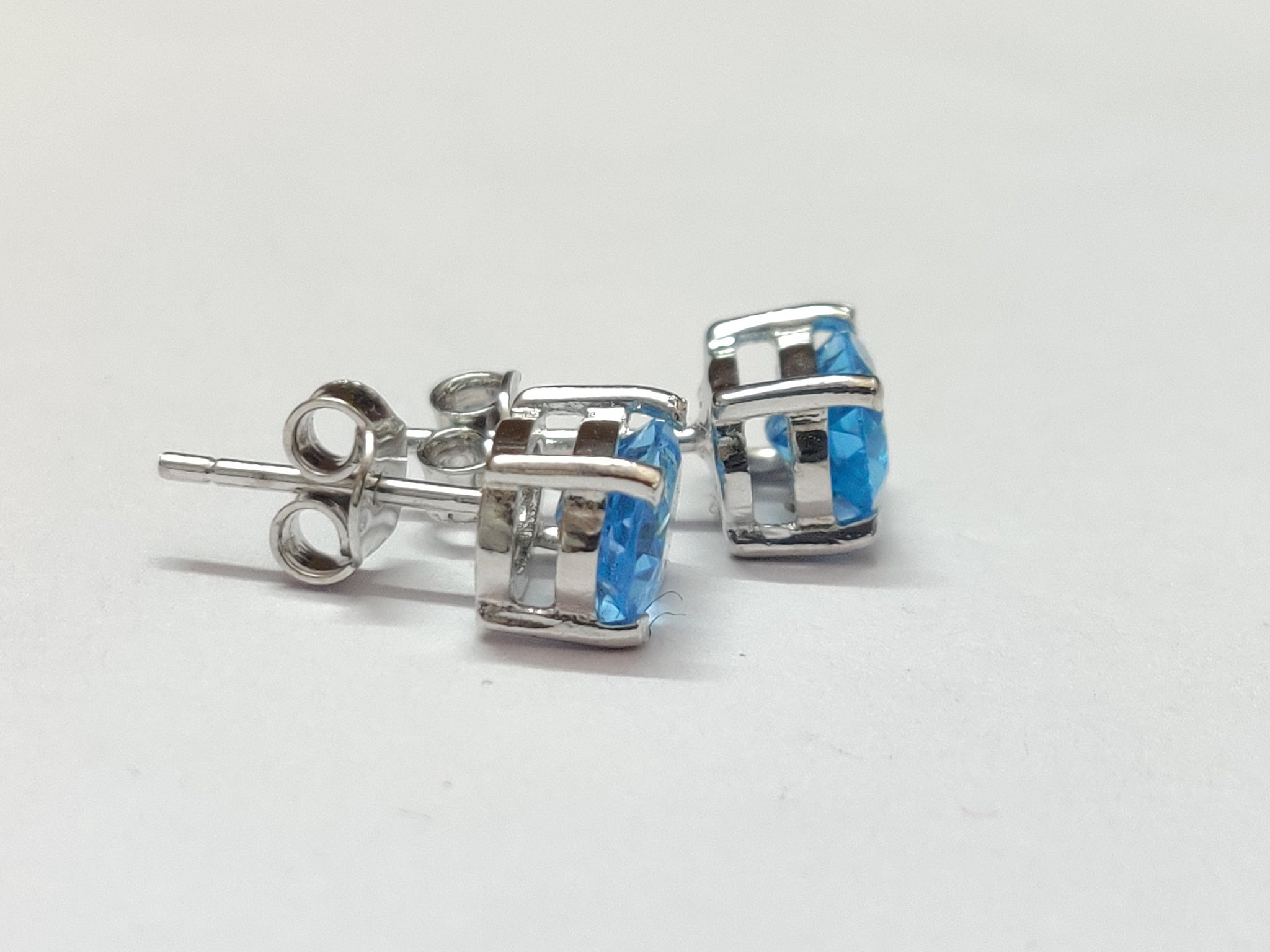 Swiss Topaz Stud Earrings 3.8 Ct Natural Swiss Blue Topaz 7x9 mm Oval Swiss Topaz Ear Studs Blue Gemstone Ear Studs Birthstone Ear Studs